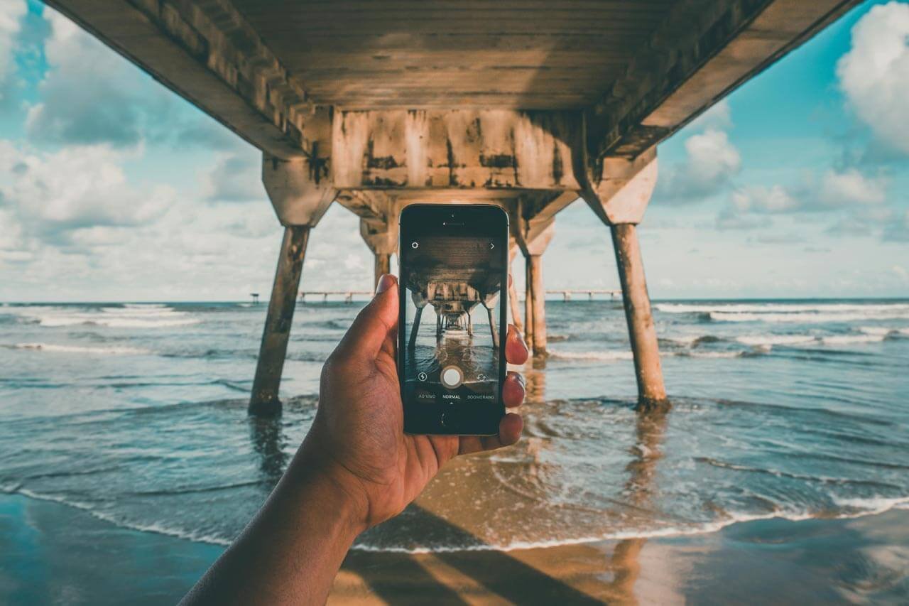 pexels-hikaique-403883 In Barcelona, a Virtual Reality Video Camera Will Be Introduced